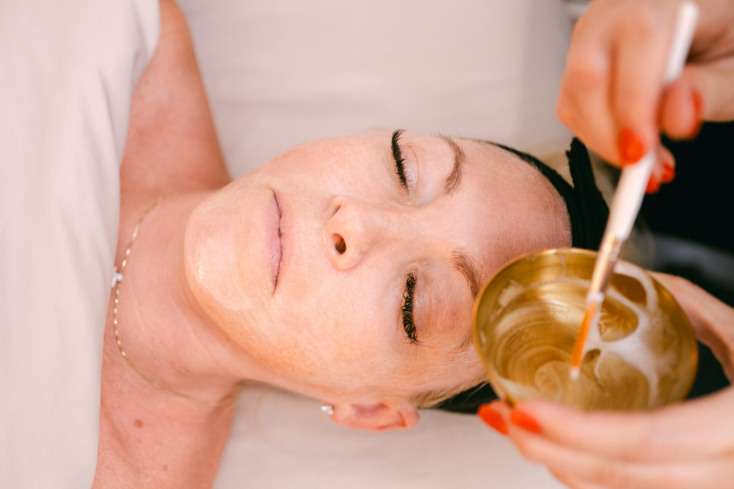 Express Facial – 45 Minutes