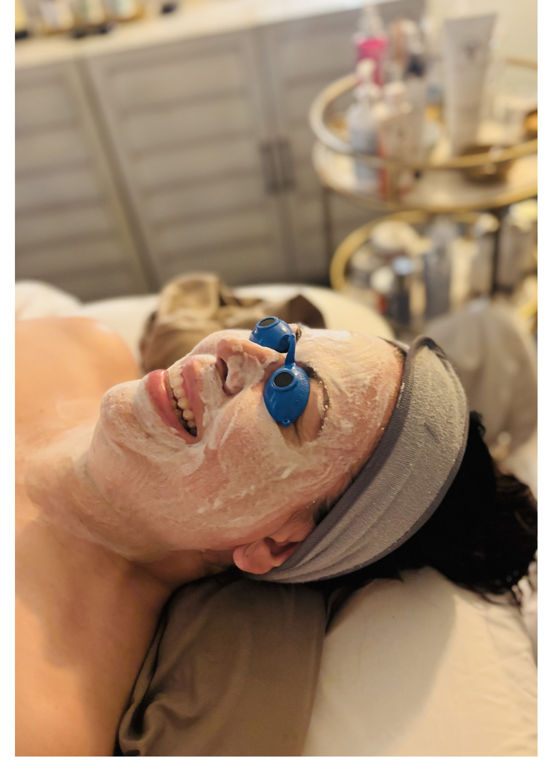 The Deluxe Signature Facial – 60 Minutes