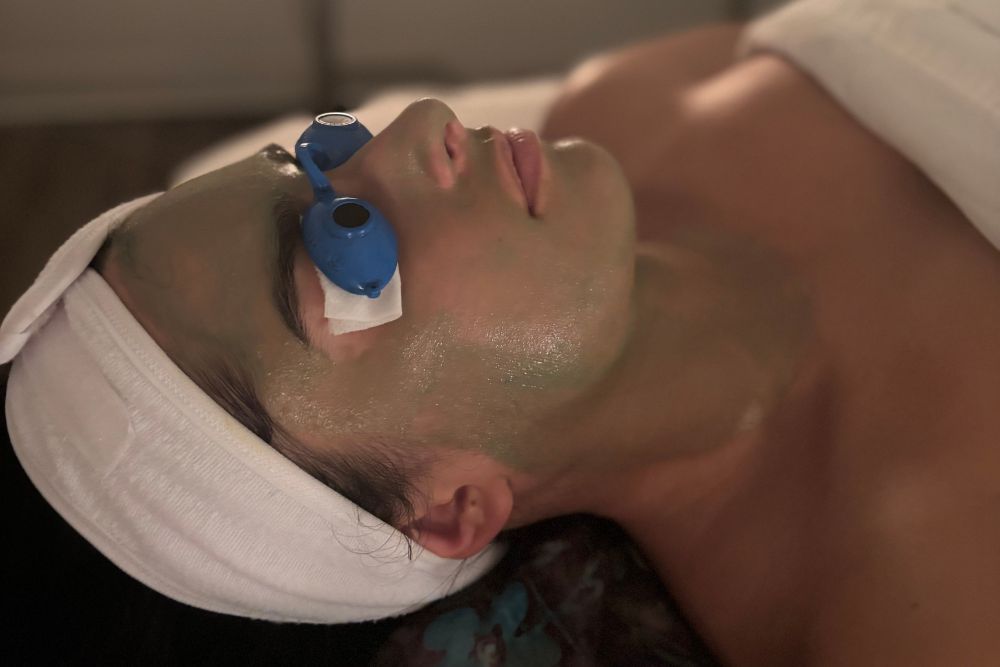 CBD Anti-Aging Facial – 60 Minutes
